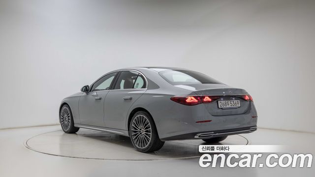 Mercedes-Benz E-Class из Кореи Encar
