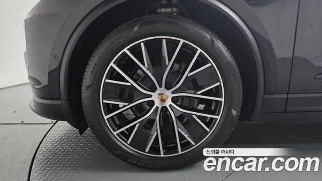 Porsche Macan из Кореи Encar