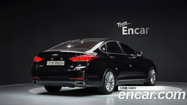 Hyundai Genesis из Кореи Encar
