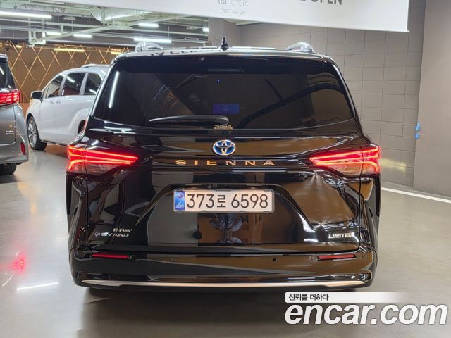 Toyota Sienna из Кореи Encar