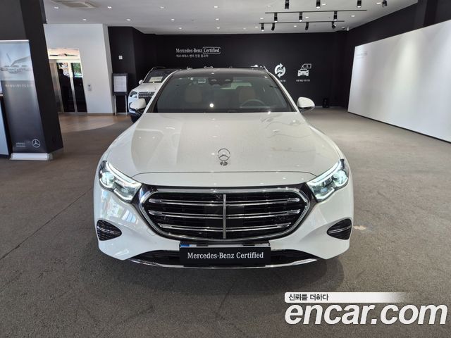 Mercedes-Benz E-Class из Кореи Encar