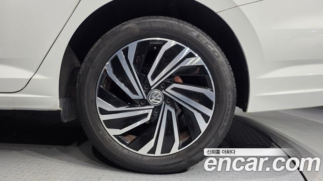 Volkswagen Jetta из Кореи Encar