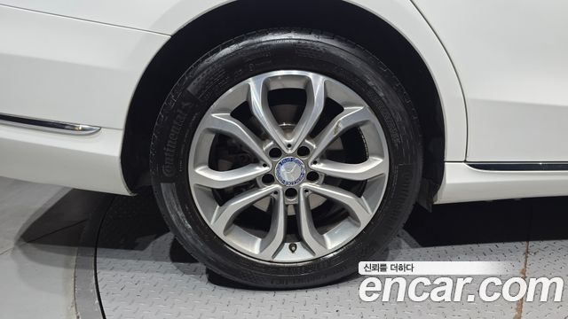 Mercedes-Benz C-Class из Кореи Encar